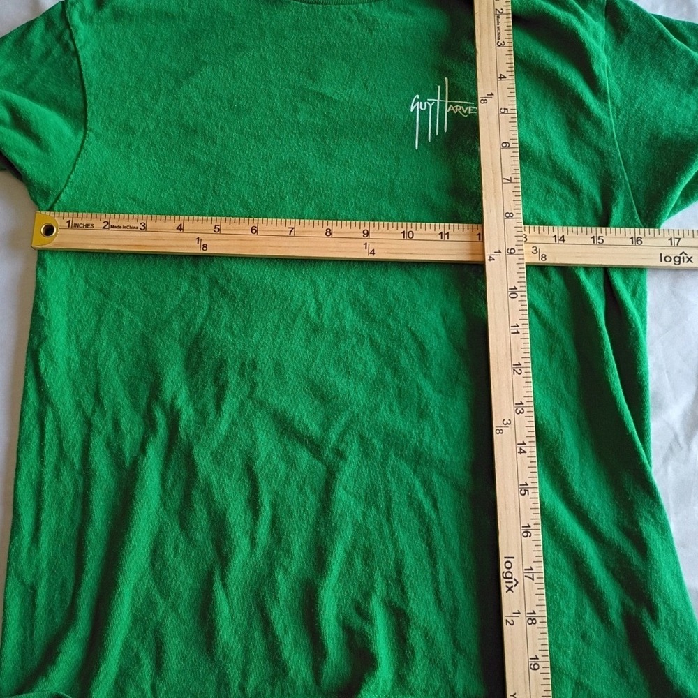 Guy Harvey Shark Graphic Tee Kids Medium Green Excellent Short Sleeve Marine